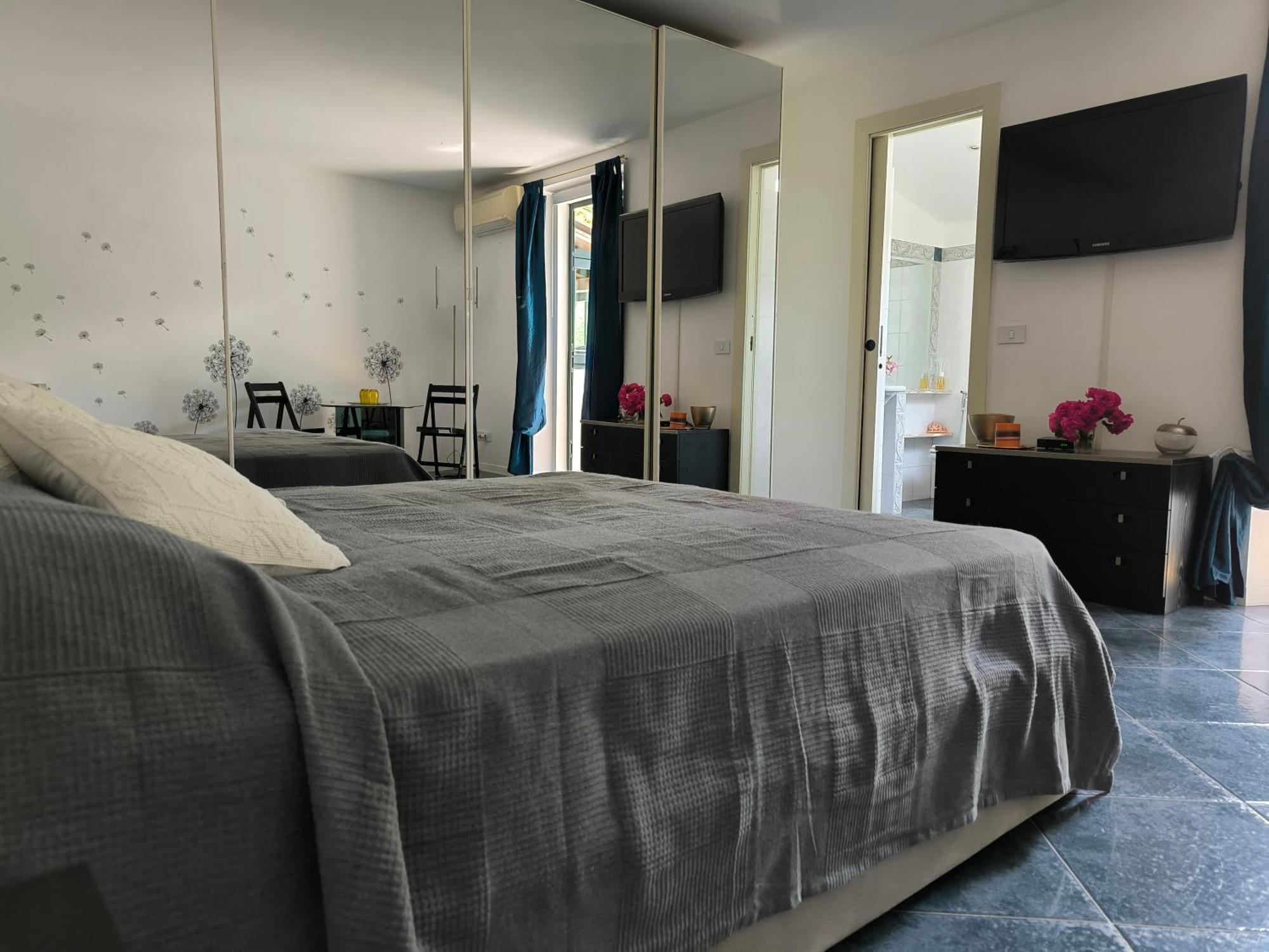 Versilia - Pietrasanta - Le Colmate Guesthouse Tonfano Extérieur photo