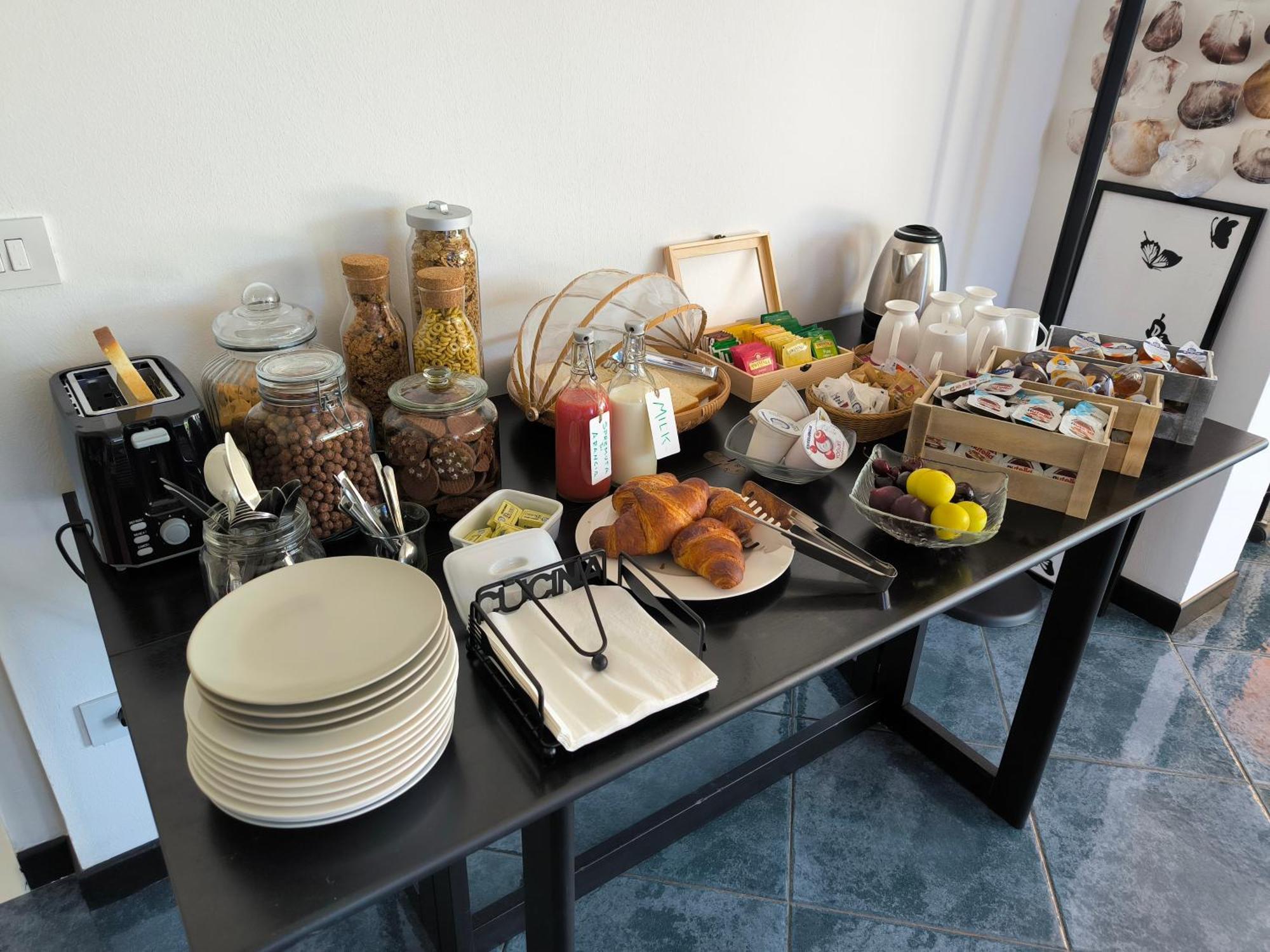 Versilia - Pietrasanta - Le Colmate Guesthouse Tonfano Extérieur photo
